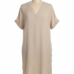 Coastal Breezy Cream V-Neck Gauze Tunic with Pockets